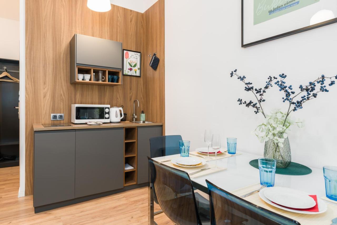 Kwiatowa Apartments Poznan City Center By Noclegi Renters Buitenkant foto